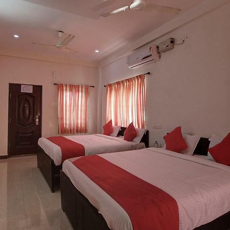 كويمباتور Oyo 42678 Hotel Vasantha Bhavanam Saver المظهر الخارجي الصورة