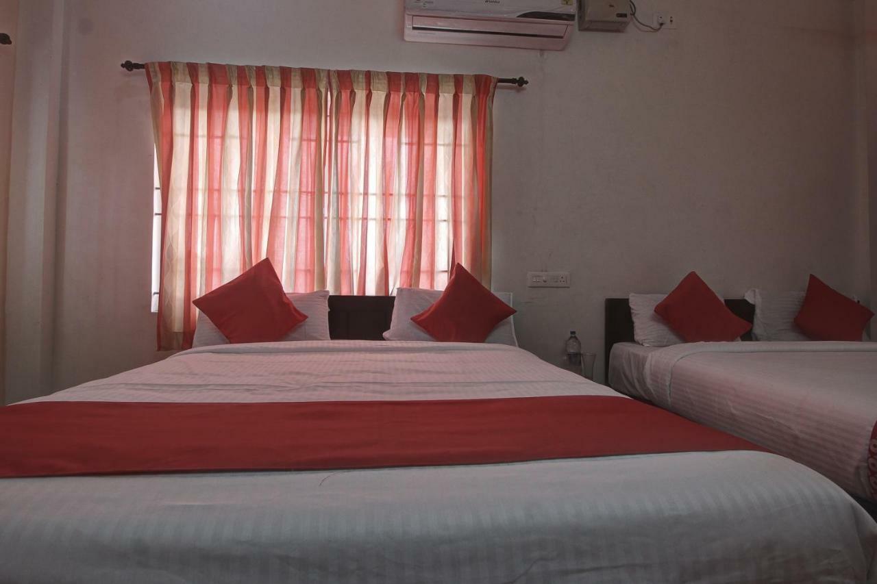 كويمباتور Oyo 42678 Hotel Vasantha Bhavanam Saver المظهر الخارجي الصورة